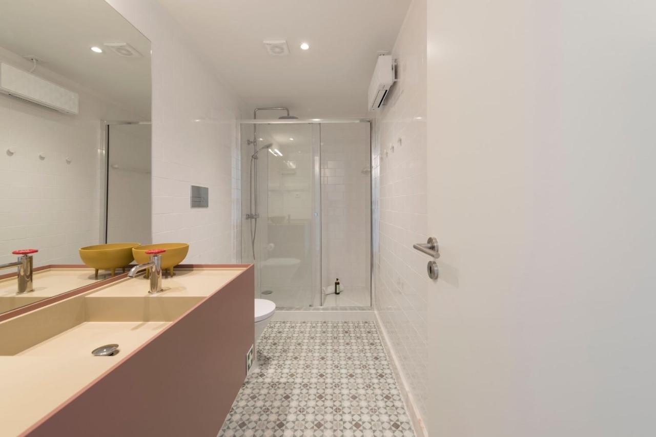 Boavista Penthouse W/ 2 Balconies & Ac By Lovelystay Porto Kültér fotó